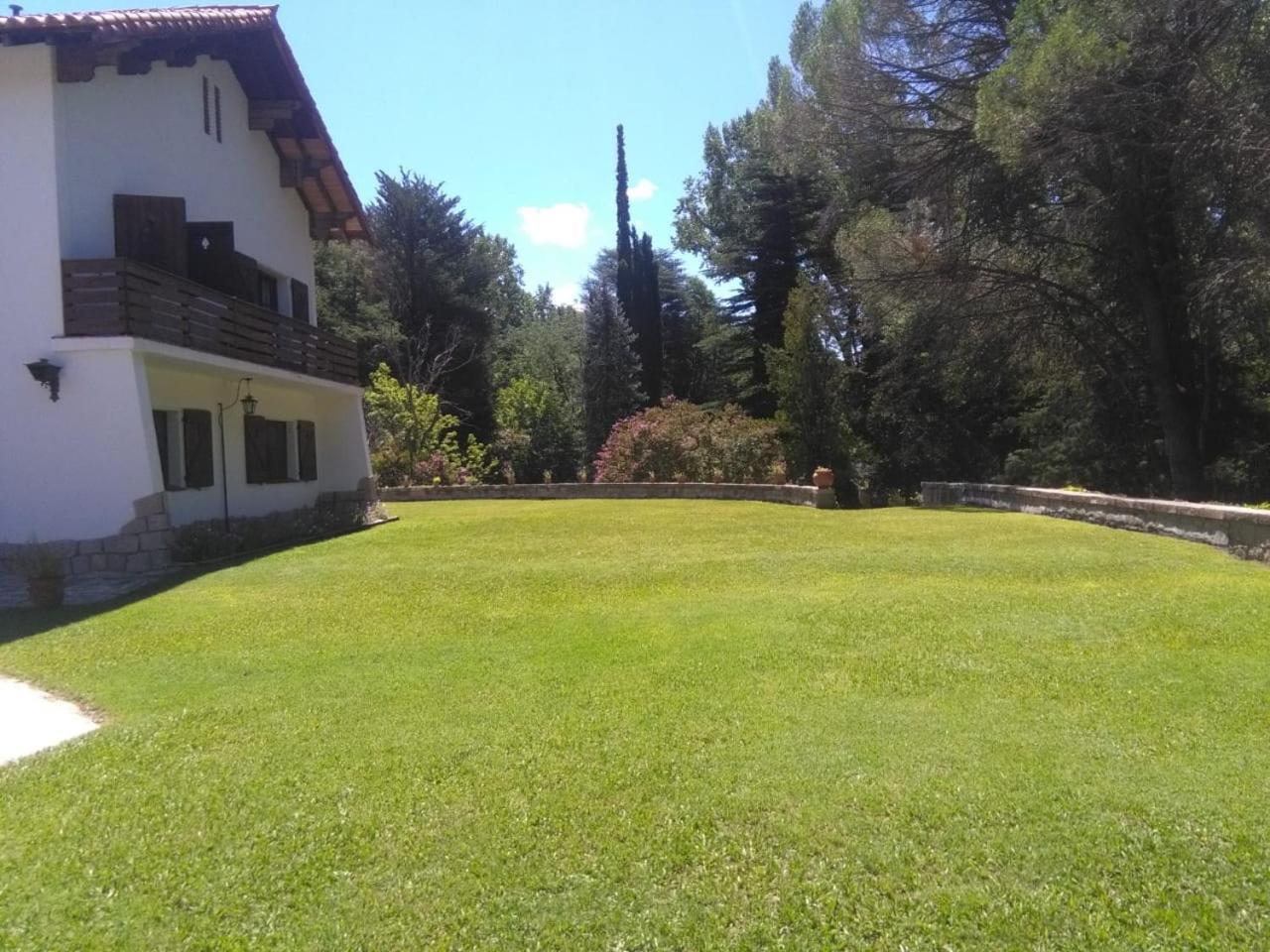 Hotel San Huberto Tenis โนโน ภายนอก รูปภาพ